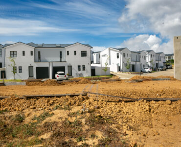 Large Plots and Spacious Gardens
