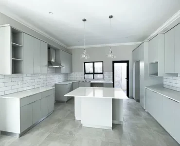 Verdeau Lifestyle Estate Modern Kitchen
